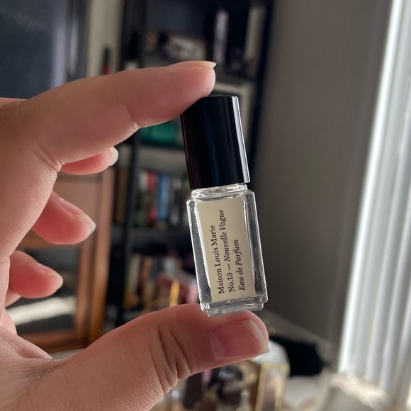 MLM Mini roller Perfume - Picture 2 of 3